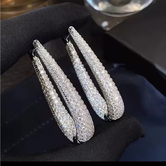 Dazzling Crystal Drop Earrings - Picture 6 of 6